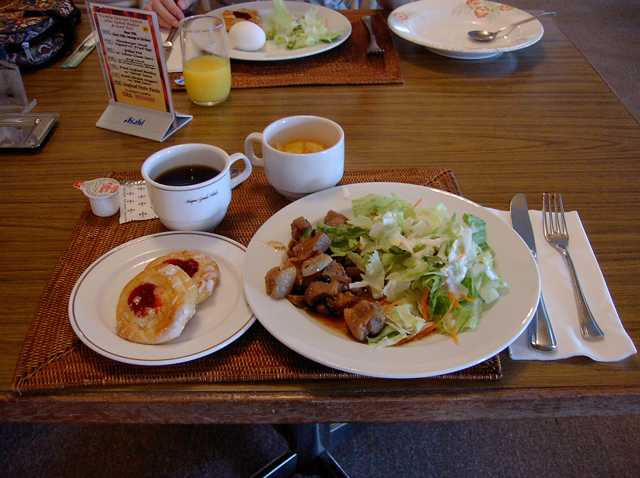 朝食 モーニング・ブッフェ